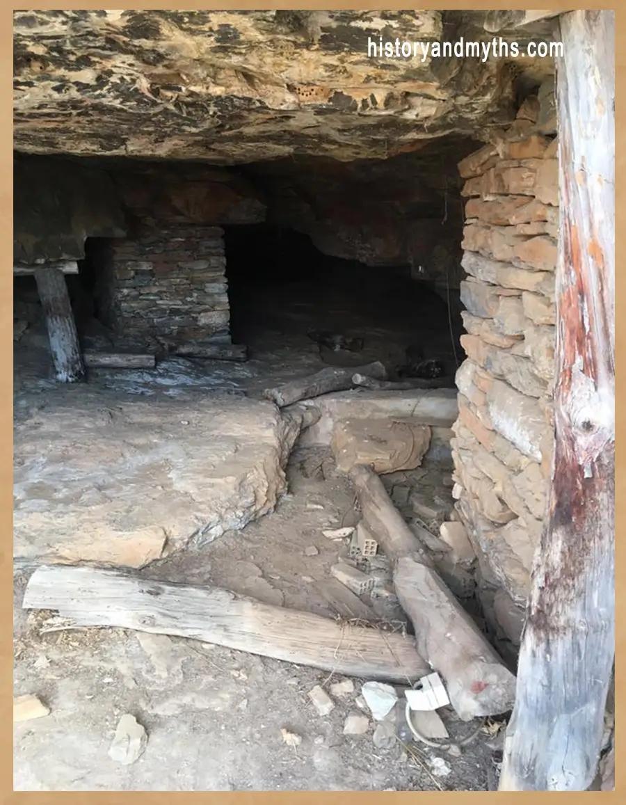 Mining shaft at Thorikos