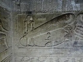 Dendera light