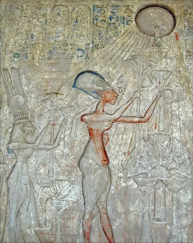 Panel with adoration Scene of Aten