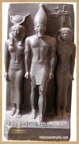 Anput in the Menkaure triad statue with Hathor and the king