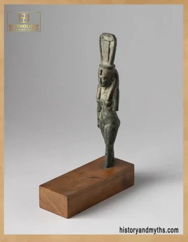 Bronze statuette of Nehmetawy, Late Period (722–332 BC)
