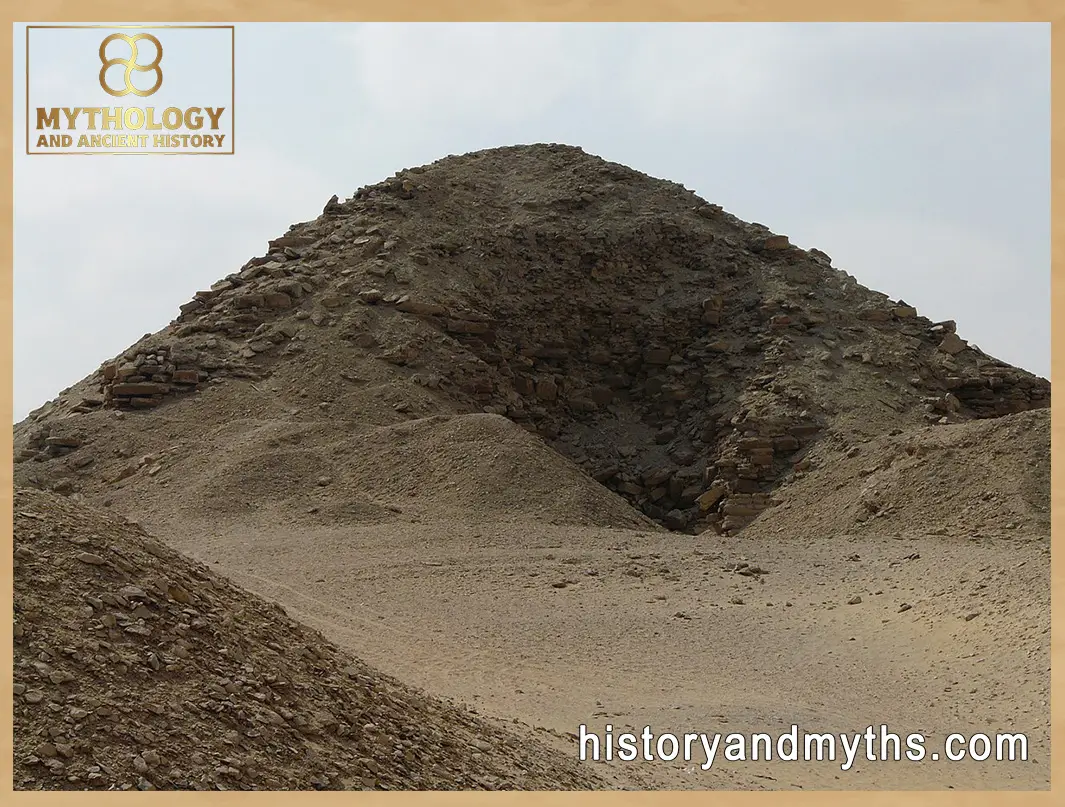 The-pyramid-of-Nyuserre-Ini-in-Abusir