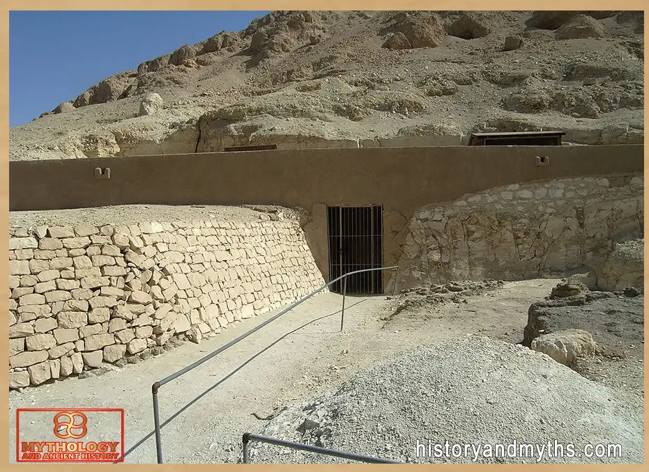 Tomb-of-Ankhtifi-el-Mo'alla-Egypt