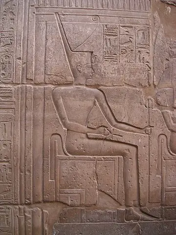 Neith-Temple-de-Louxor