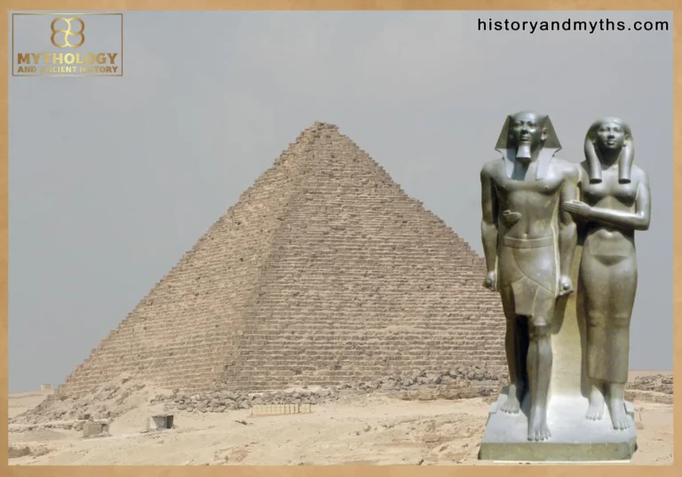 Pyramid-of-Menkaure-and-statue-of-Menkaure-and-Queen-Khamerernebty-II