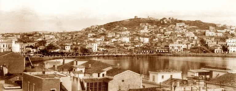 Port of Piraeus in the late 19th century
