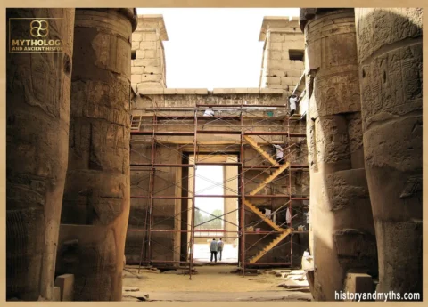 Temple of Khonsu in Karnak (Restoration work)