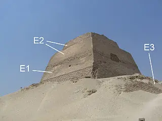 The three building phases of the Meidum pyramid